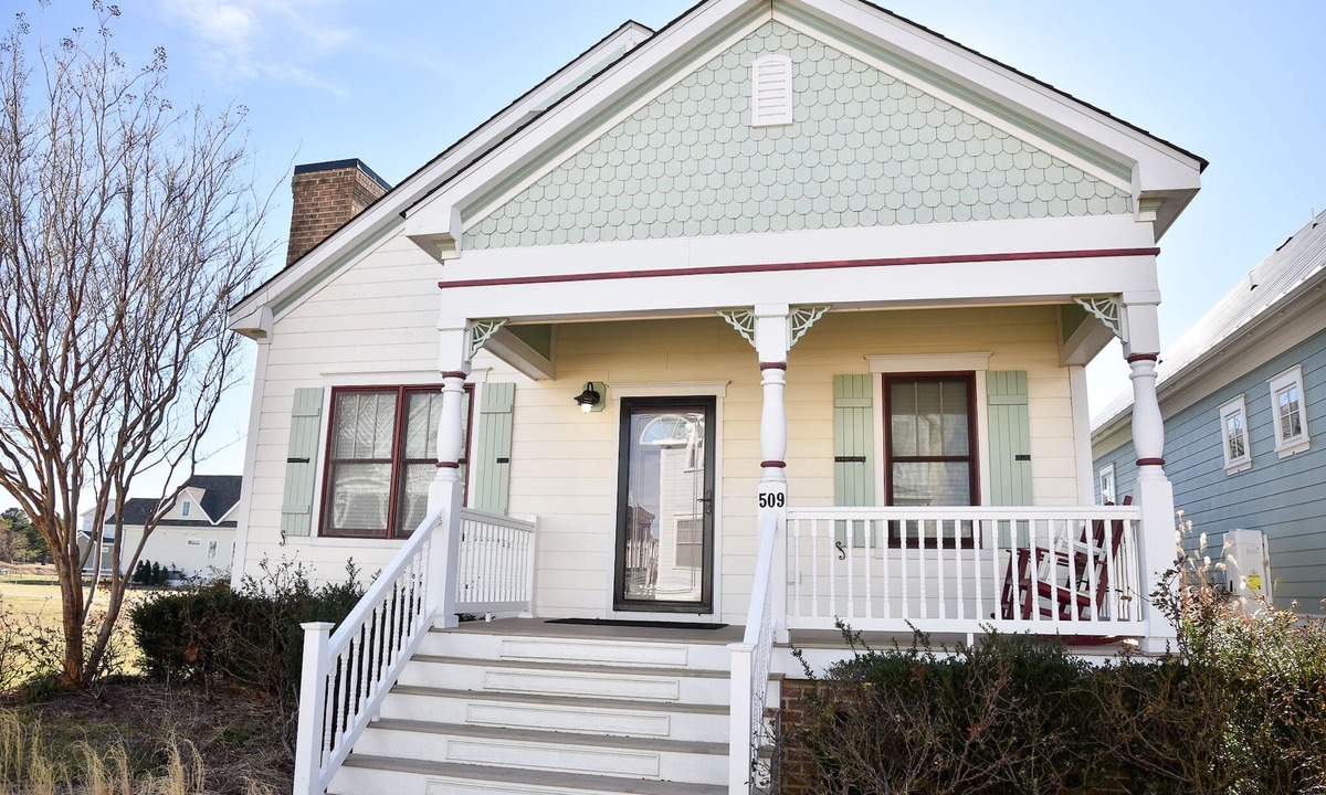 Cape Charles House | This Is What You’ve Been Searching For!