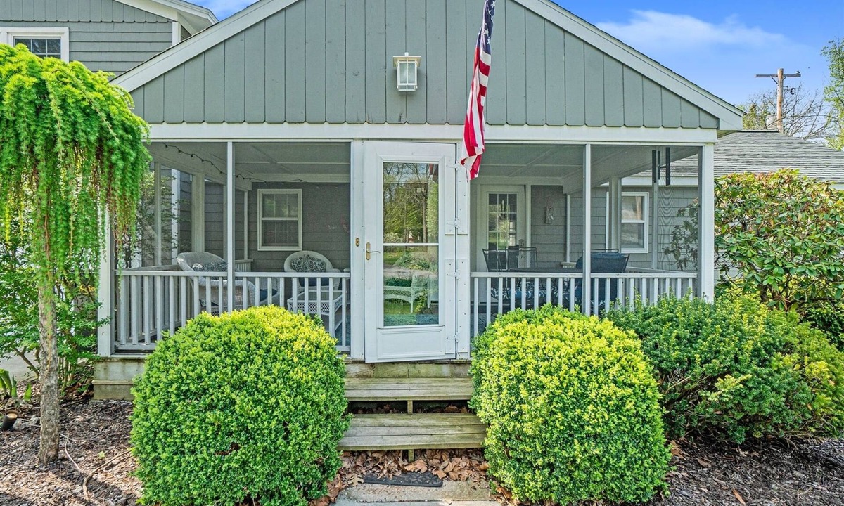 Saugatuck House | This large & updated home offers all the amenities and space you need for your