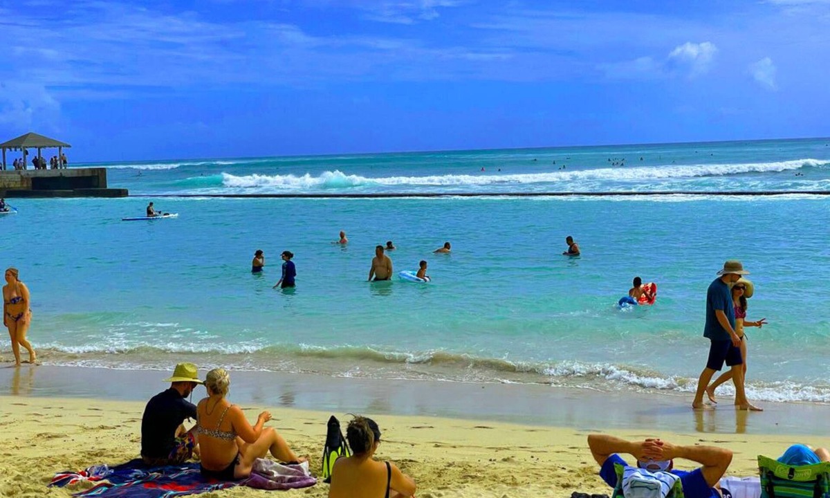 Diamond Head - Kapahulu - St. Louis Villa | This Property is No longer Available