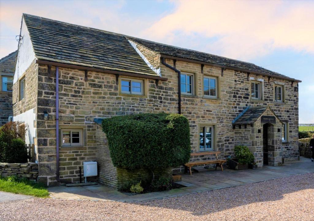 Lepton Apartment | Thornes Cottage