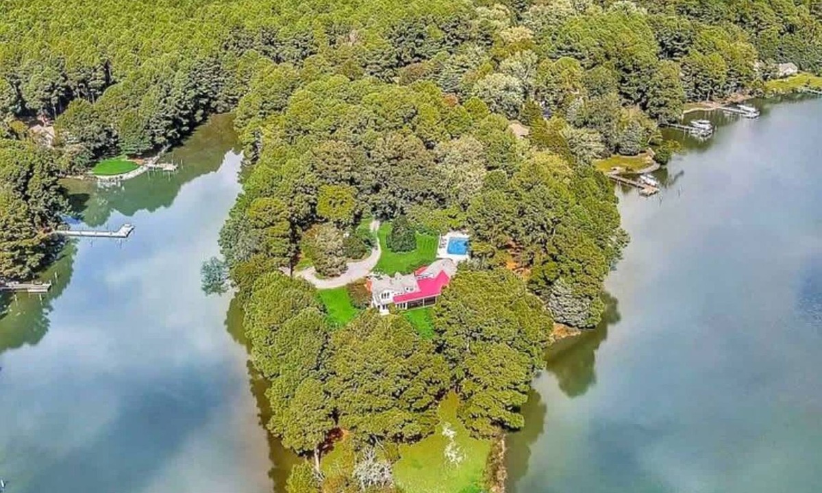 Unionville House | Thorneton Point Estate