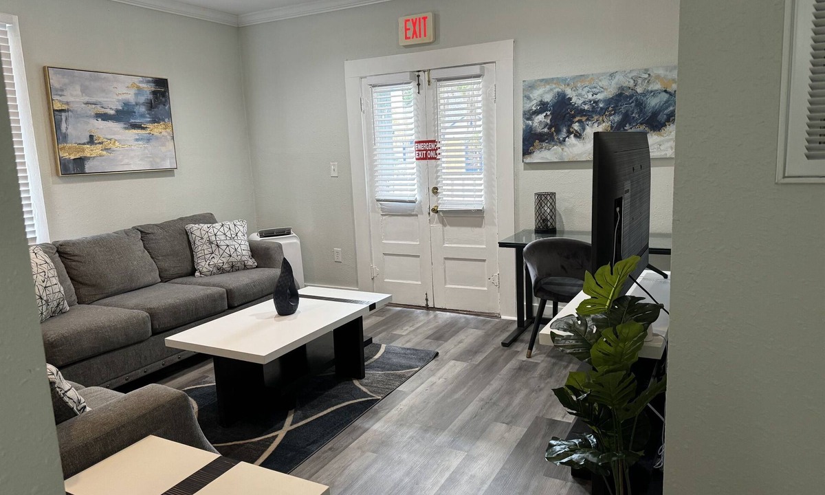 Thornton Park Apartment | Thornton park oasis 1 bedroom