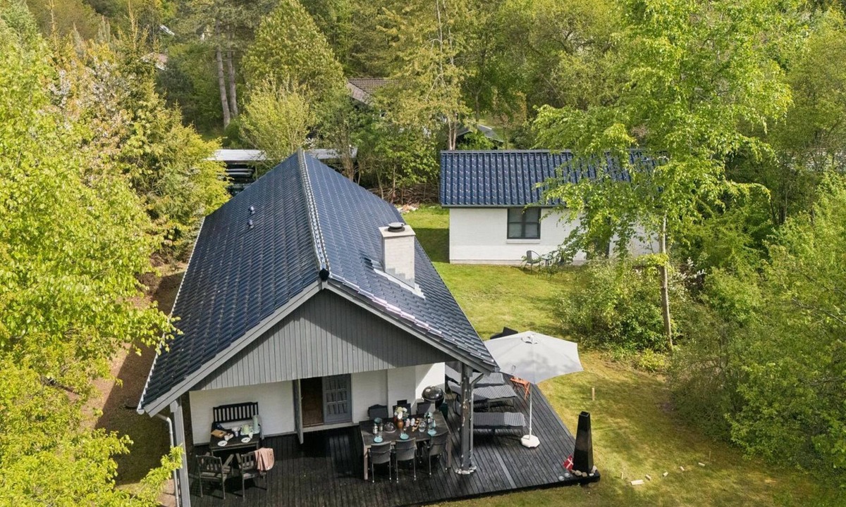Hoeve Strand House | "Thorvor" - 900m from the sea by Interhome