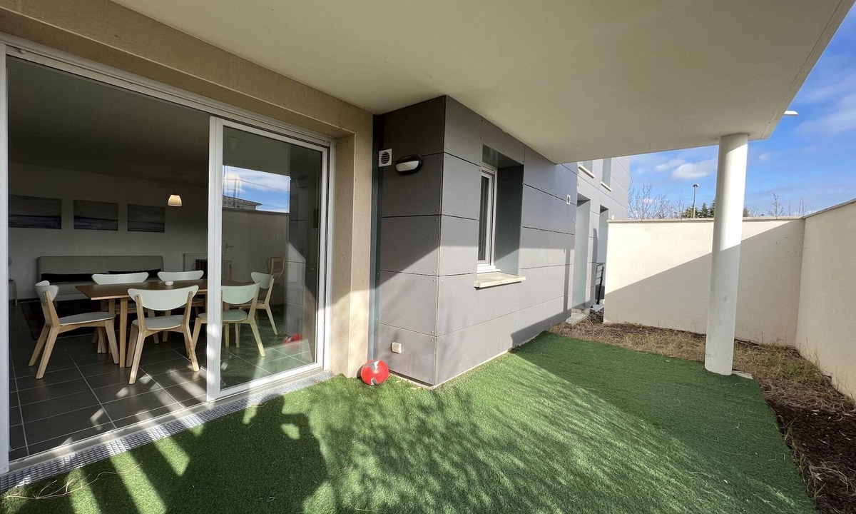 Blagnac Apartment | Three-bedroom apartment in Blagnac