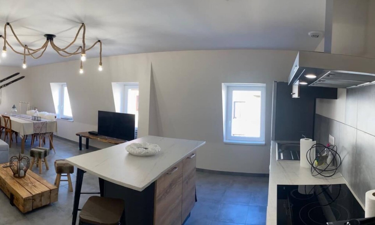 Soultzmatt Apartment | Three Bedroom Apartment