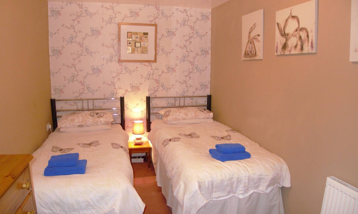 Llandwrog Cottage | Three Bedroom Cottage, Outside Caernarfon