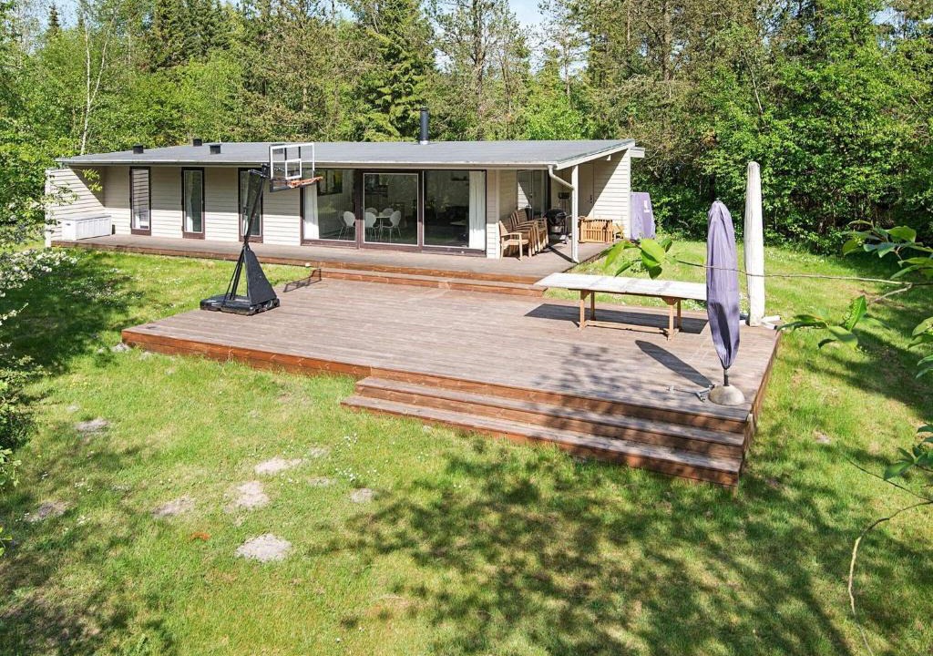 Bording House | Three-Bedroom Holiday home in Bording 3