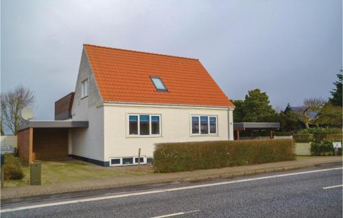 Lonne Hede House | Three-Bedroom Holiday Home In Norre Nebel