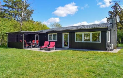 Hornsved House | Three-Bedroom Holiday Home In Jagerspris
