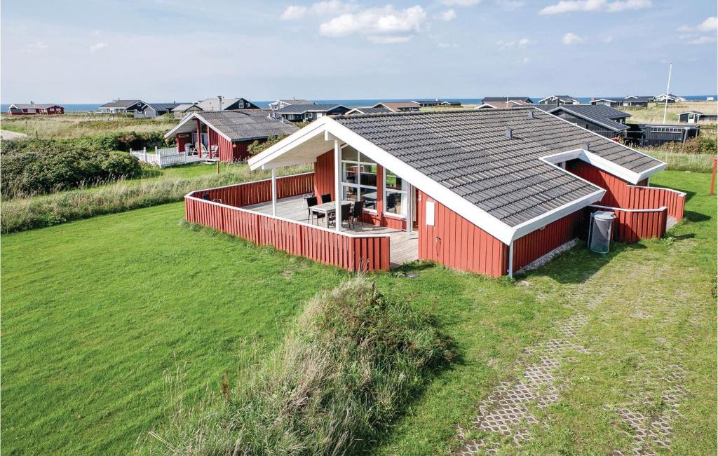 Lonstrup House | Three-Bedroom Holiday Home In Hjorring