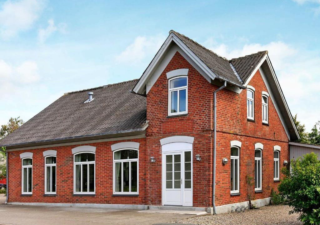 Ballum House | Three-Bedroom Holiday home in Bredebro