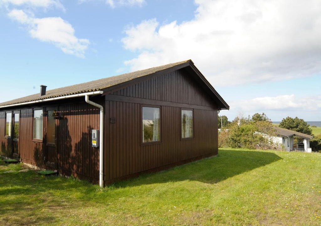 Nordenbro Vesteregn House | Three-Bedroom Holiday home in Humble 13