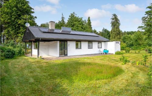 Skødshoved Strand House | Three-Bedroom Holiday Home In Knebel