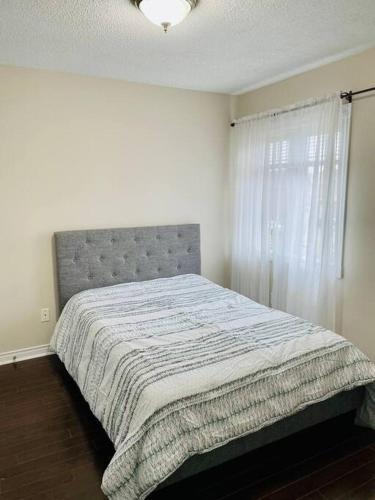 Lisgar House | Three bedroom house