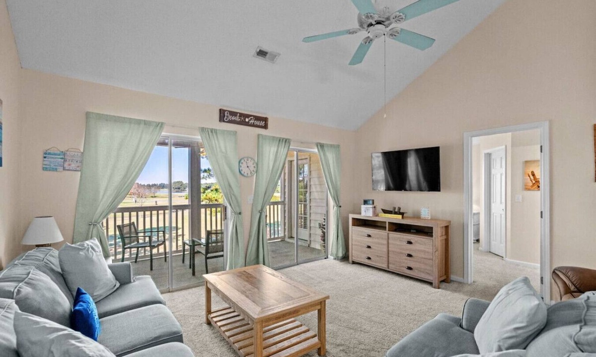 Waterford Plantation Apartment | Three bedroom two bath condo in Carolina Forest