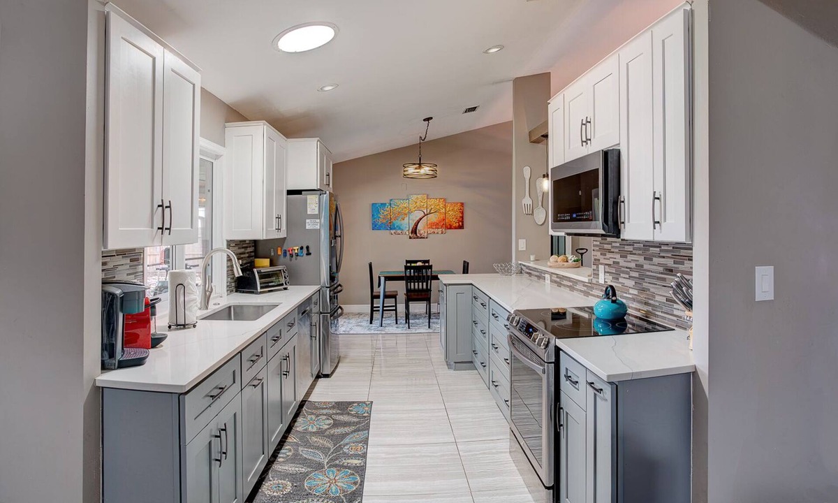 Greenview Shores House | Three Oaks