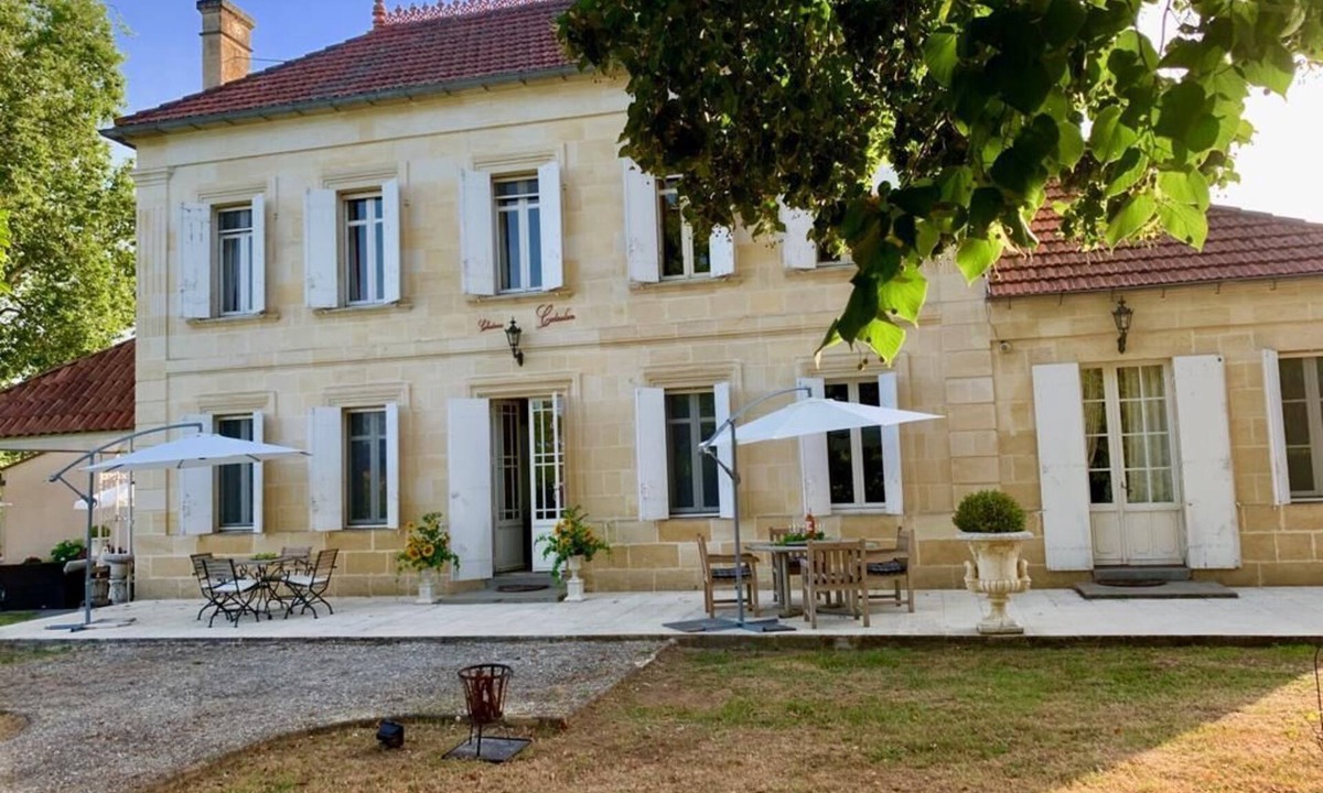 Saint-Pey-de-Castets House | three room apartment, two bedrooms, 1 bathroom.