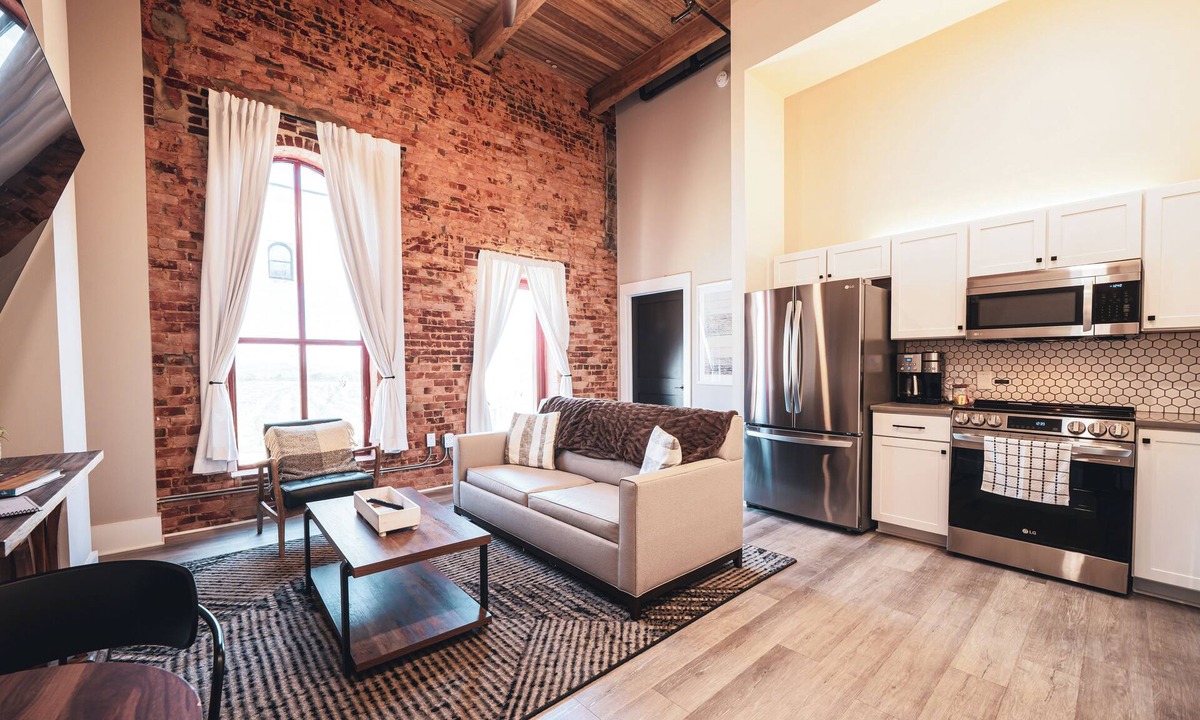 Jonesville Apartment | Three Trails Downtown Elkin