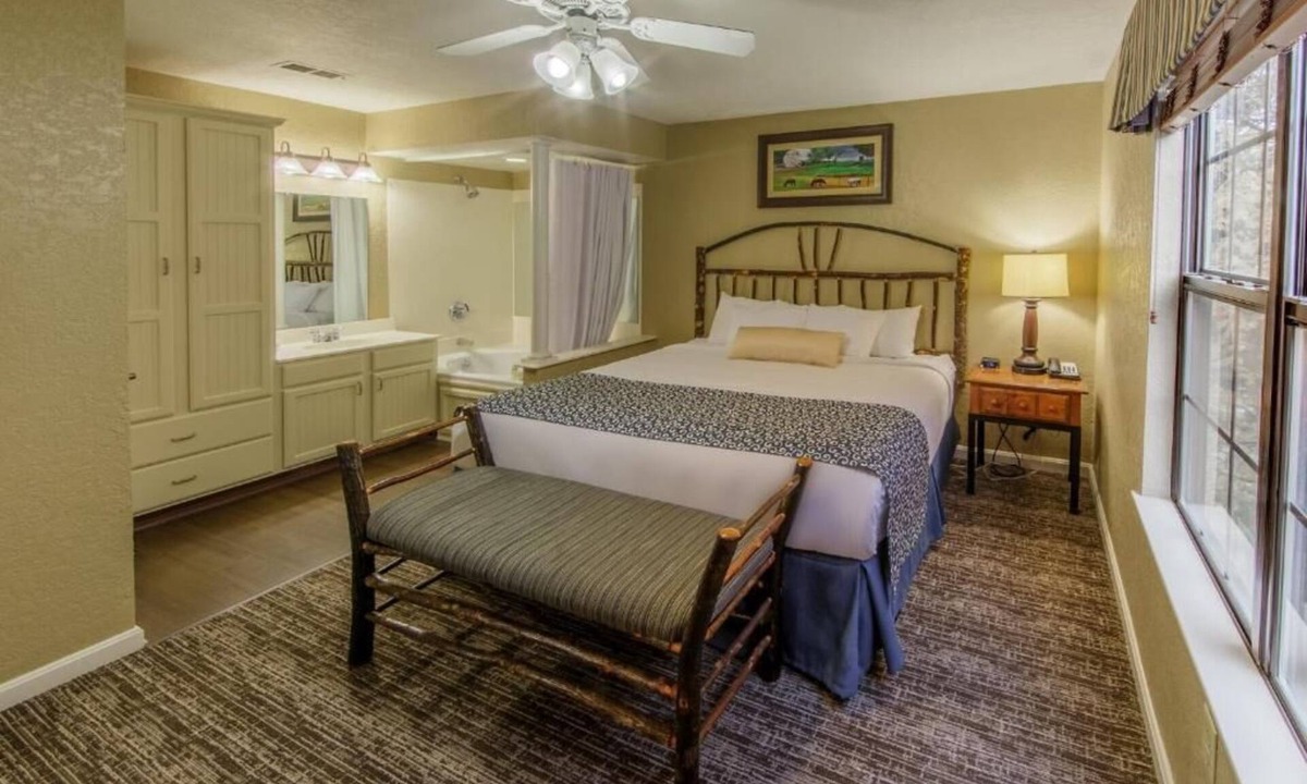 South Lee House | Three Villas, Endless Play | Indoor Pools, Trails, Games & BBQ Decks