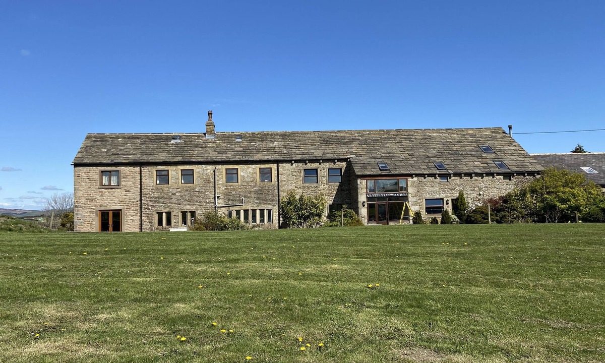 Burnley House | Threshings Country Cottage