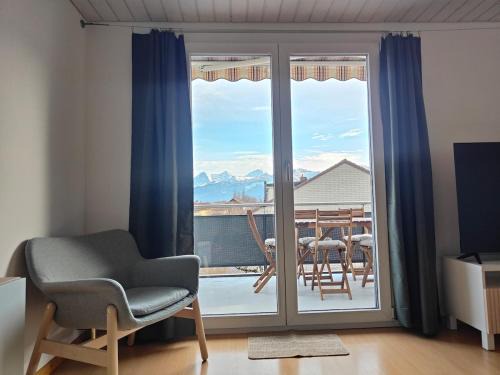 Thun Apartment | Thun Mountain View Stay – Central & Quiet