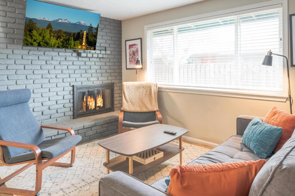 Orchard District House | Thurston Retreat