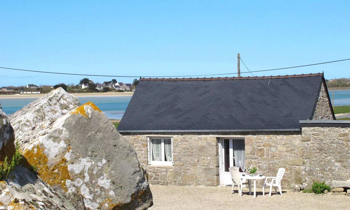 Plounevez-Lochrist House | Ti an Naod by Interhome