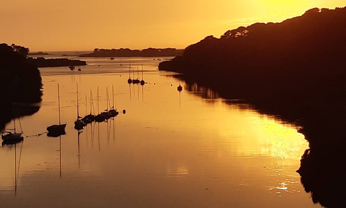 Lannilis Cottage | - Ti Jenovefa Gîte -