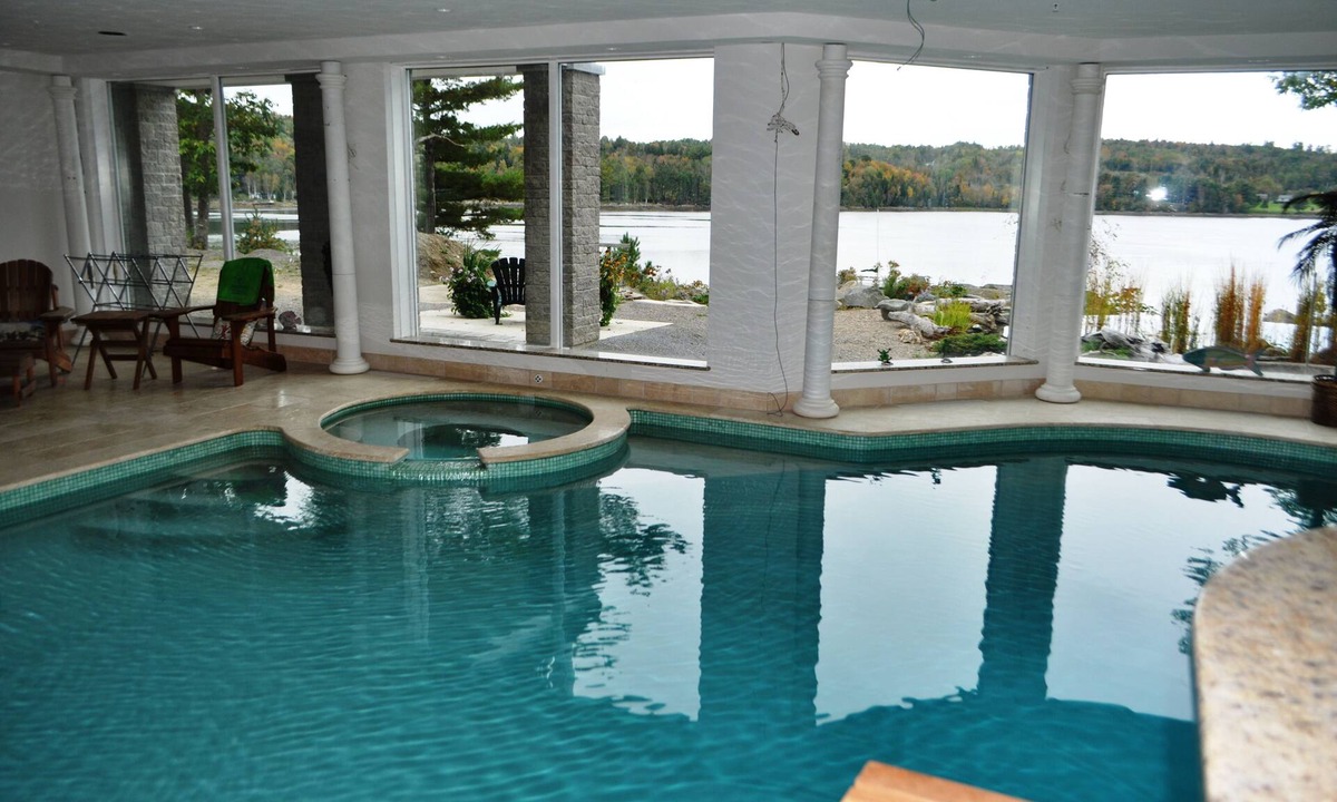 Dufferin House | "Tidal Treasure"- Mini Resort