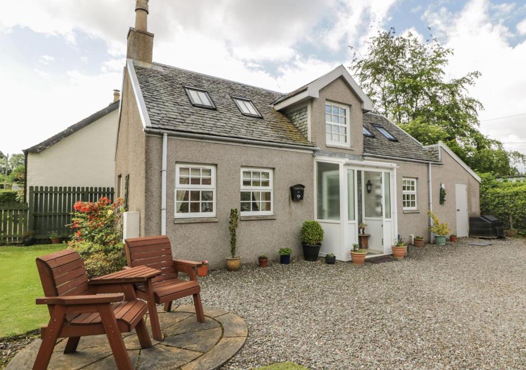 Gartocharn House | Tigh Beag