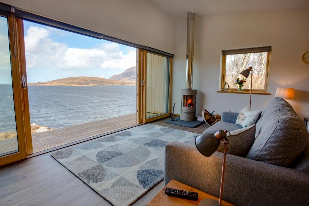 Rhue House | Tigh na Mara