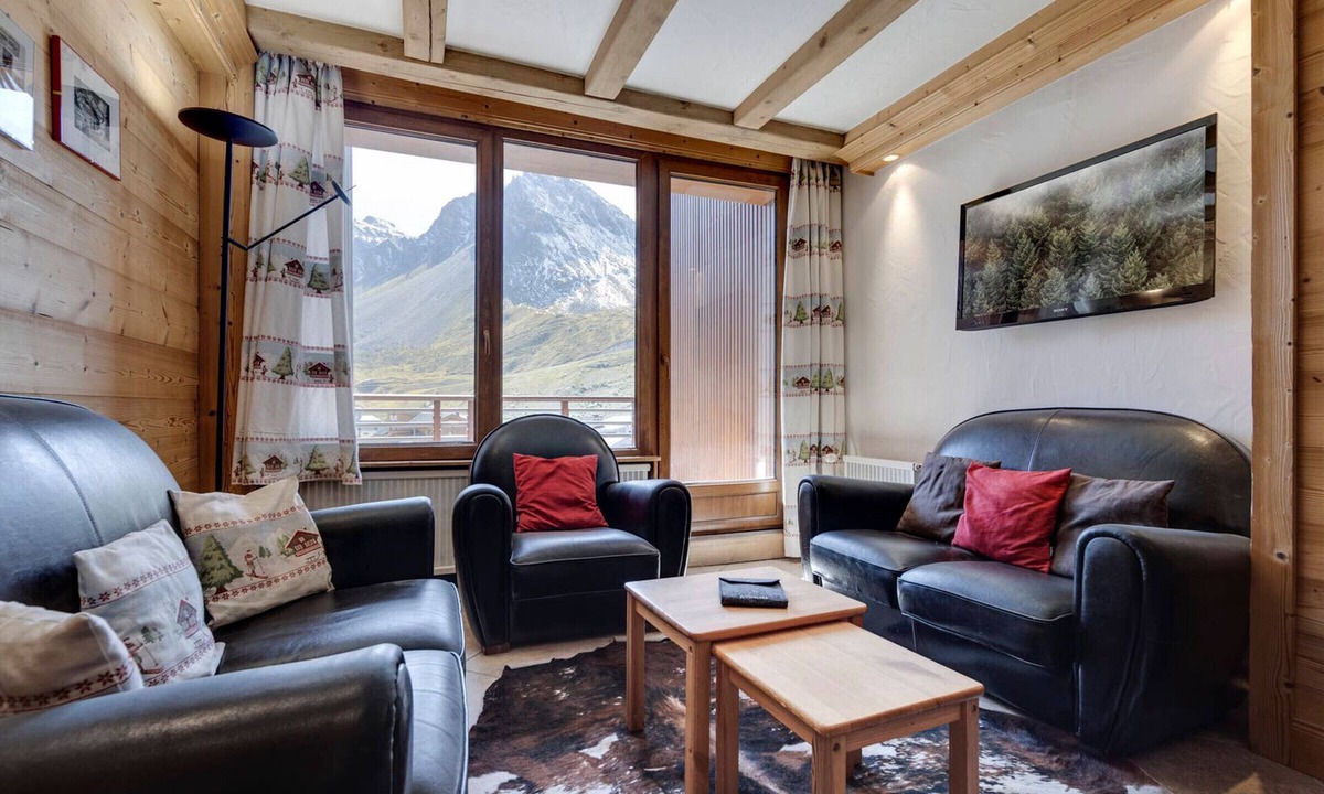 Val Claret Apartment | Tignes Val Claret: Elegant Duplex for 8 with wifi