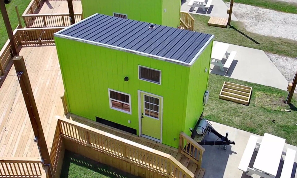 Port Bolivar House | Tiki Toucan beach tiny home