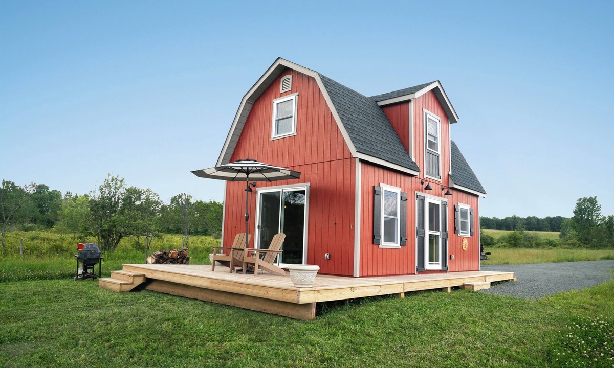 South Kortright House | Tilly's Barn