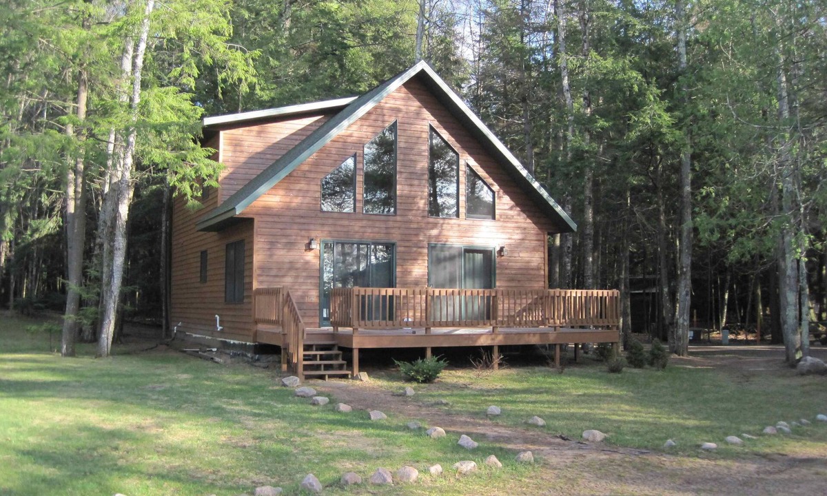 Three Lakes Cabin | Timber Wolf Lodge in Three Lakes