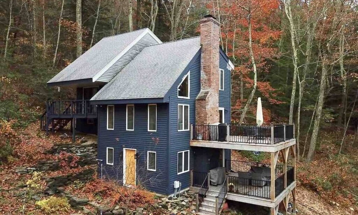 Egremont House | Timberdoodle-a mountainside retreat