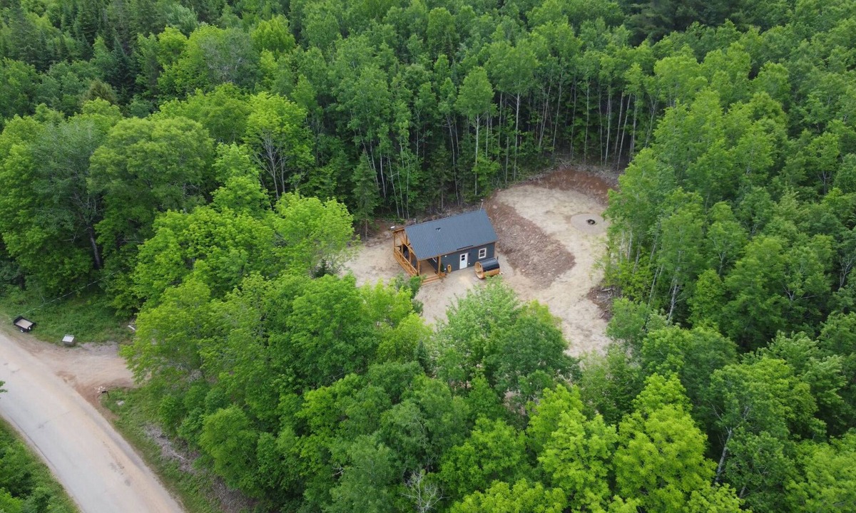 Goshen Cabin | Timbering Tides