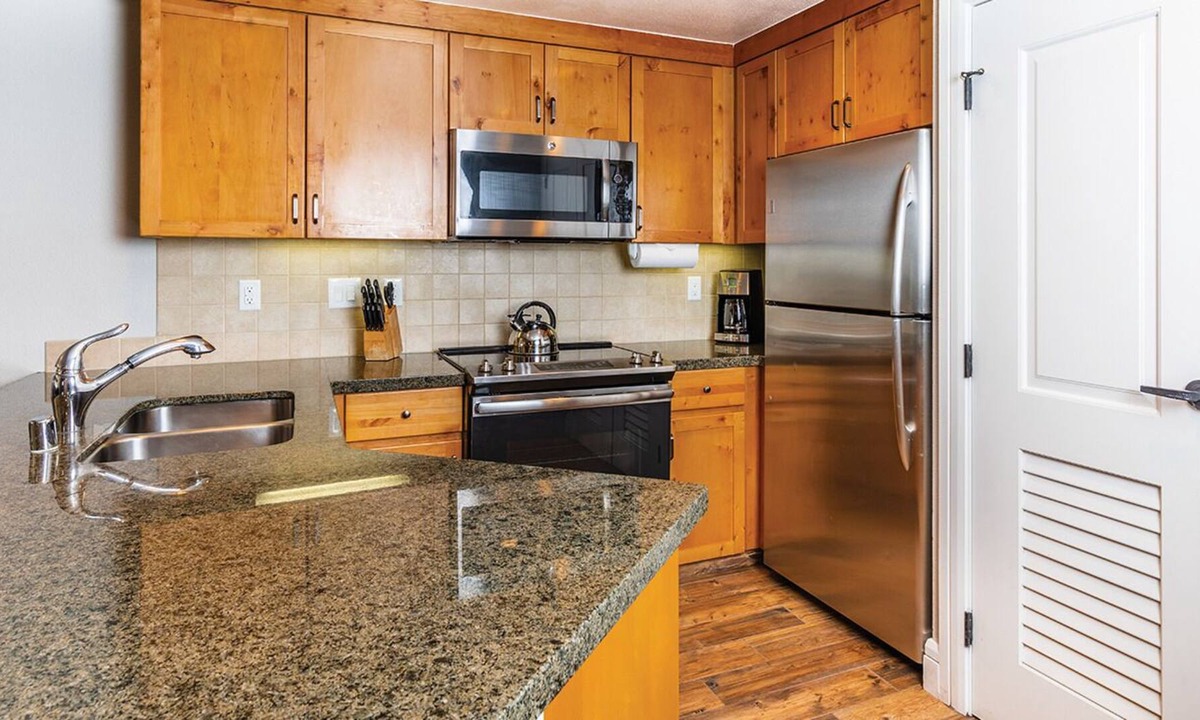 Lakeside Park Villa | TimberLodge at Heavenly, South Lake Tahoe 2 bdrm/2bath Villa