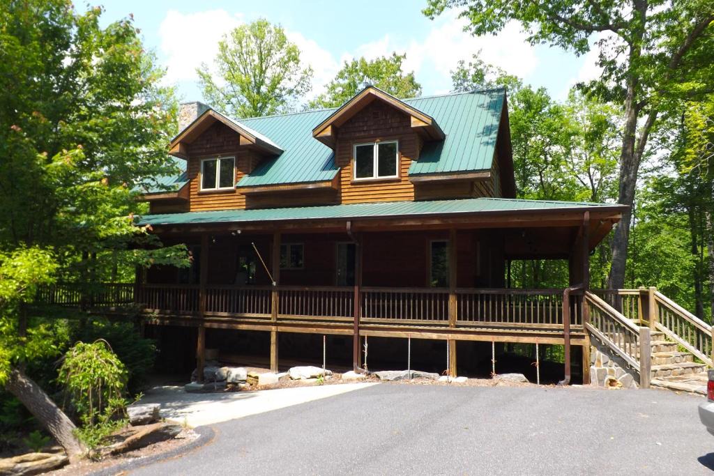 Tuckasegee House | Timberwolf