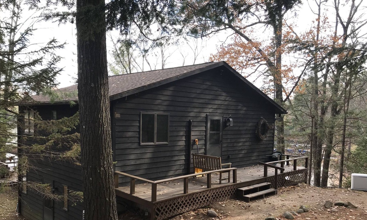 Lakewood House | Time for relaxation up north!