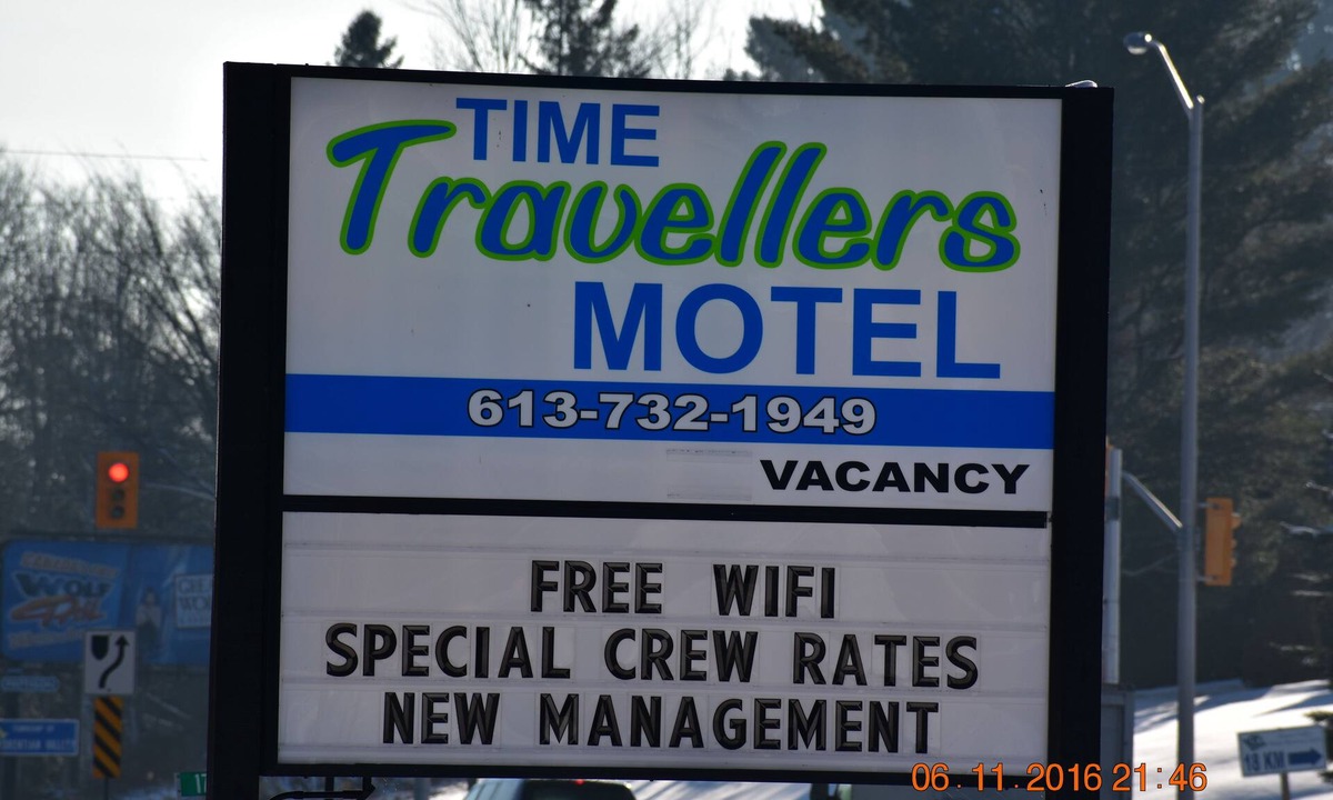 Pembroke Hotel | Time Travellers Motel