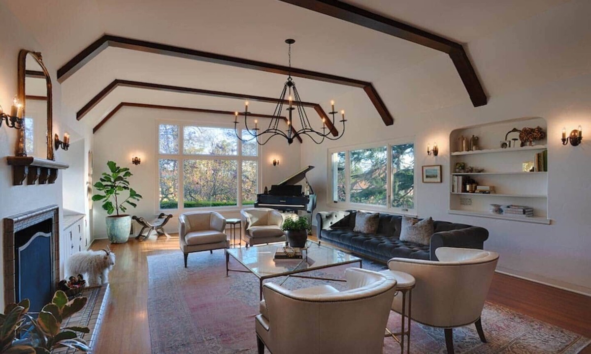Freestone House | Timeless Elegance-5BR 1930s Home