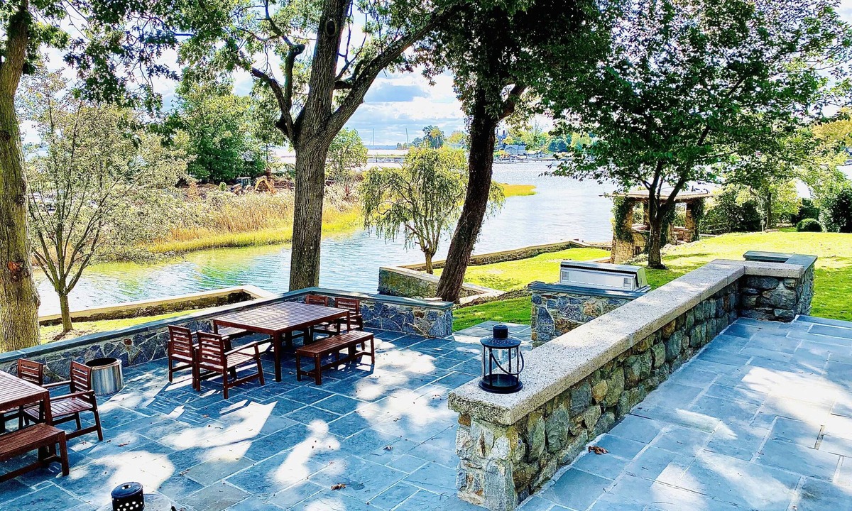 Mamaroneck House | -Timeless Waterfront Estate Made for Gathering, Living and Sharing-