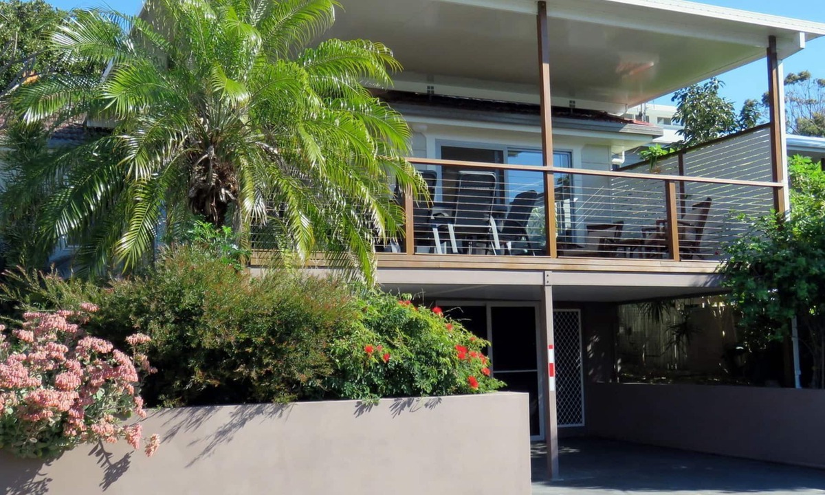 South West Rocks House | Timeout - walk to the beach