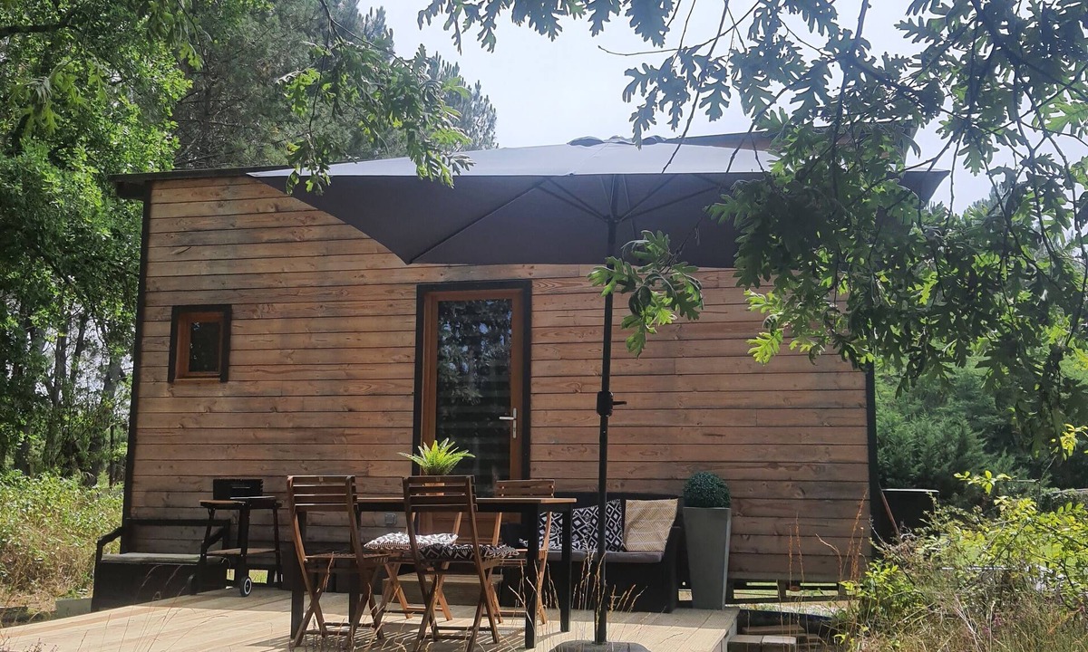 Campet-et-Lamolere Ski Chalet | Tinny house Pinsol