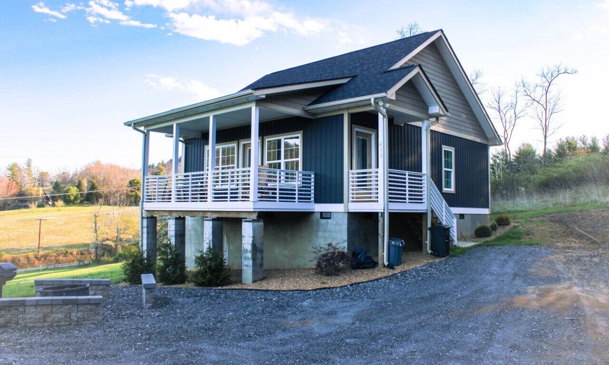West Jefferson House | Tiny 2br Cabin w/ View | Grill | Fire Pit #1
