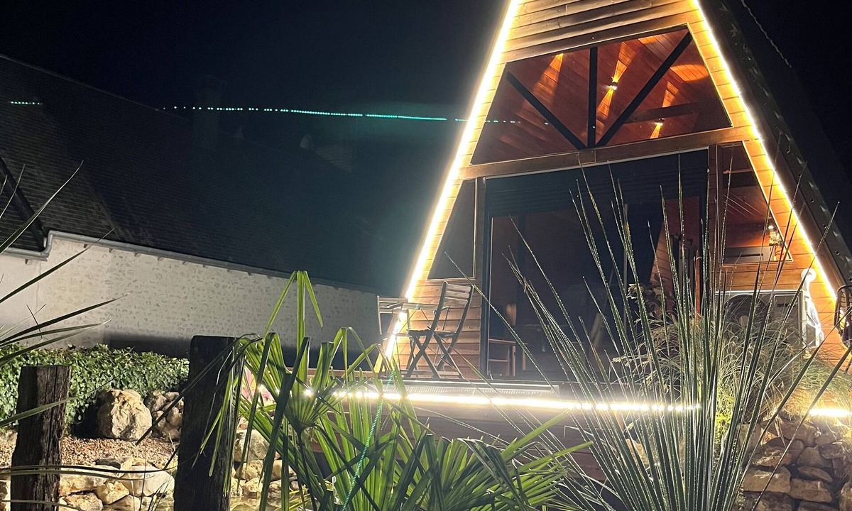 Ozoir-le-Breuil Cottage | Tiny Balneo