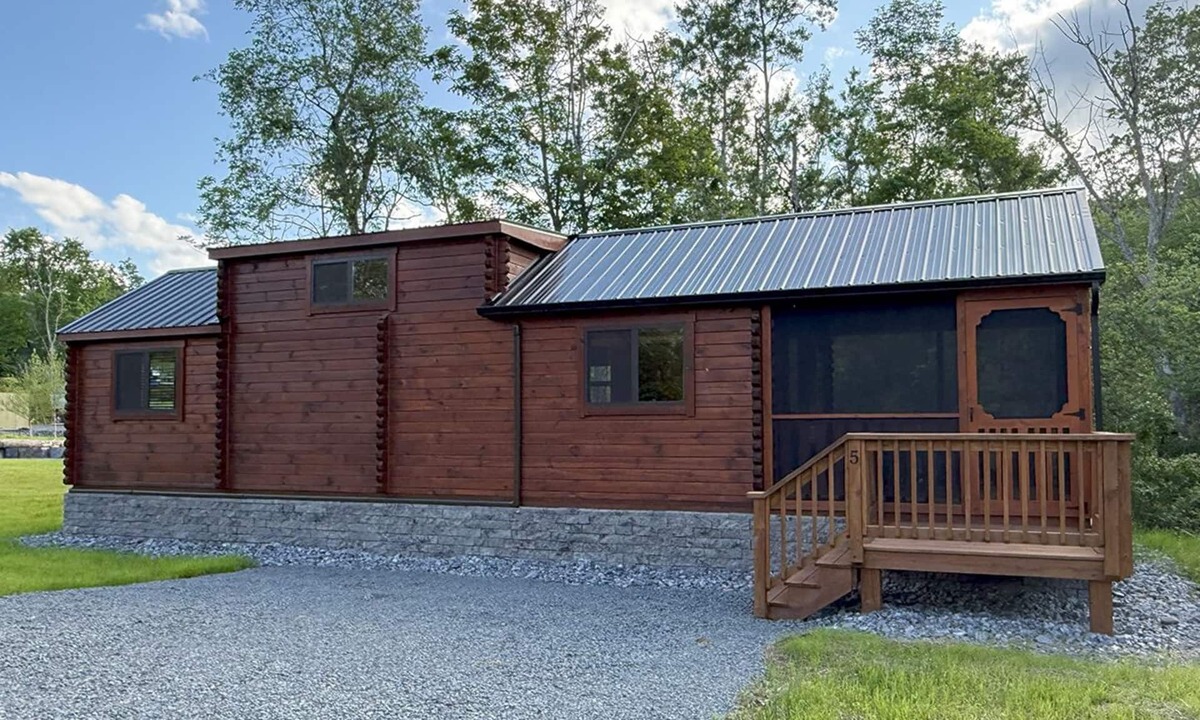 Hensonville Cabin | Tiny Cabin #5 by Windham NY Escape 'Scenic Stay'