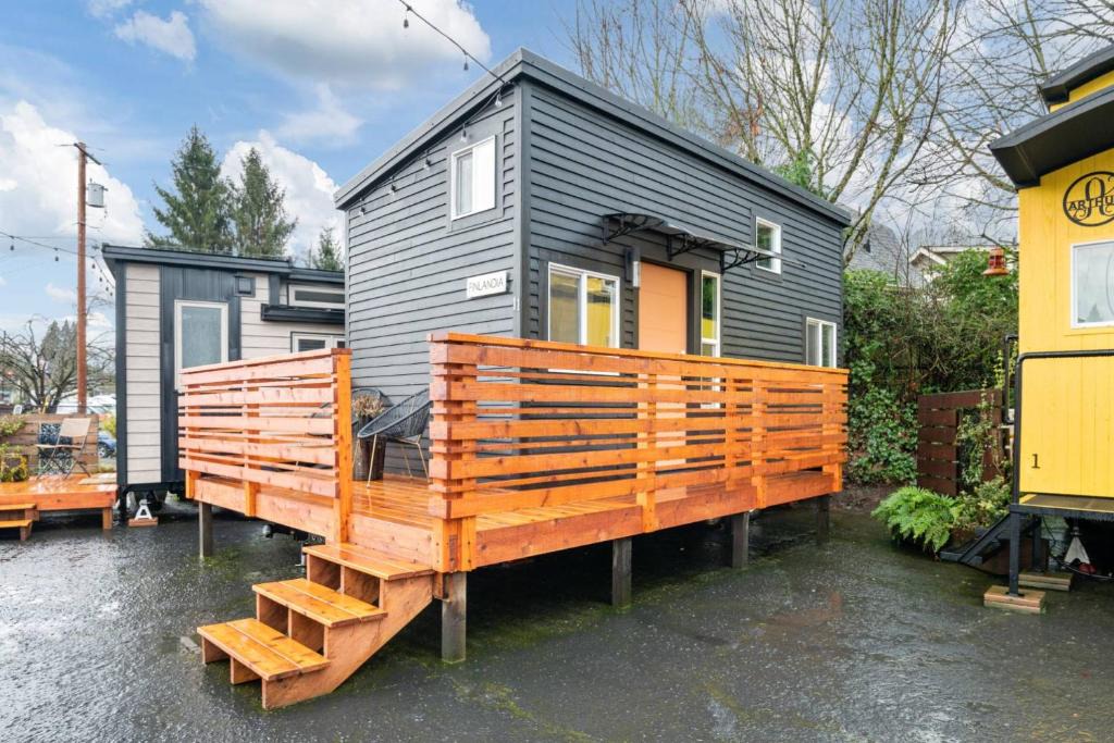 Kerns House | Tiny Digs Finlandia House