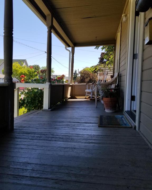 The Dalles Apartment | Tiny Food Forest - The Dalles